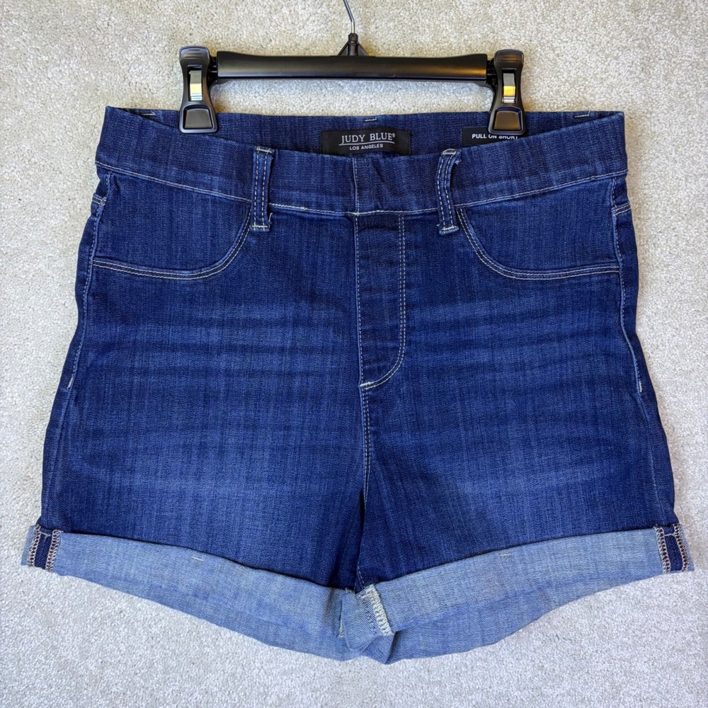 Judy Blue Pull On Short Women Large Dark Wash Cuffed Denim JB150139 DK